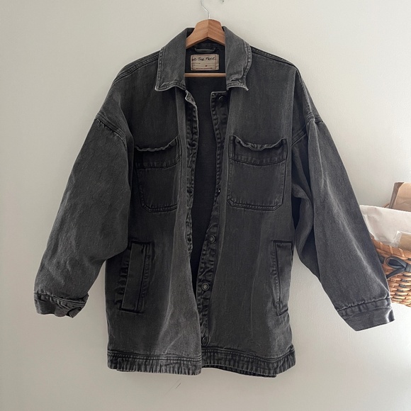Free People Jackets & Blazers - Free People Black Denim Jacket M EUC